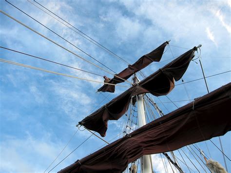 Tradewinds Sailing & Hiking Expedition - 20 days - Sydney Harbour to Goroka Papua New Guinea Jul-Aug 2026
